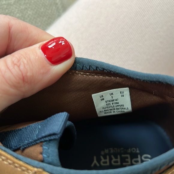 Boys sperry high tops size 3 - Picture 4 of 6